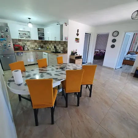 Vakantiehuis Casa Steluta *
